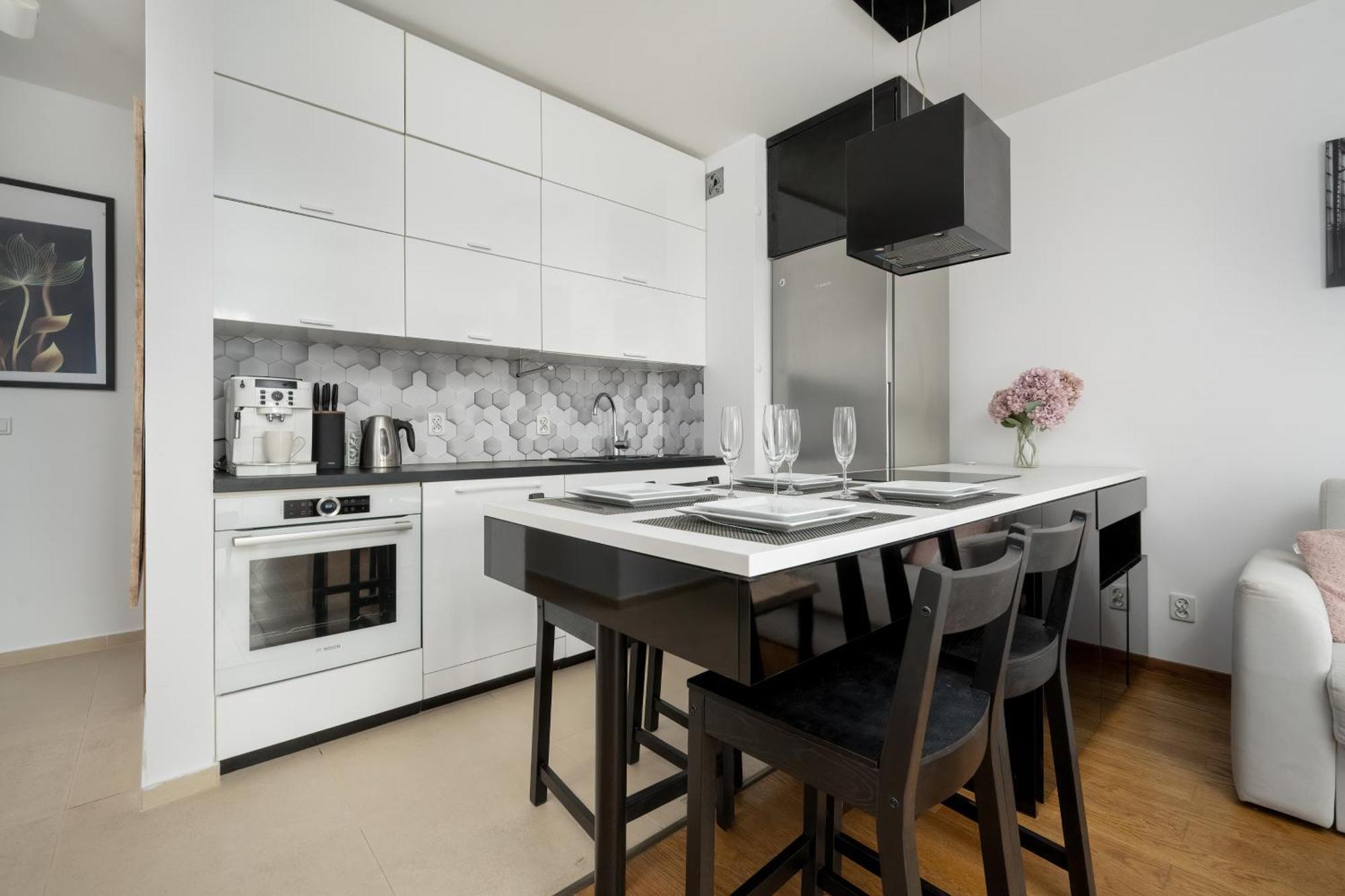 Apartment Wroclaw Atal Tower By Noclegi Renters Екстер'єр фото